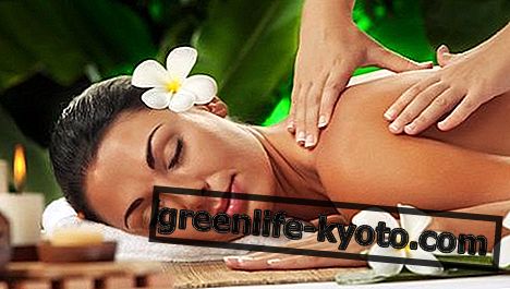 Massagem havaiana Lomi Lomi: técnica, benefícios e contra-indicações